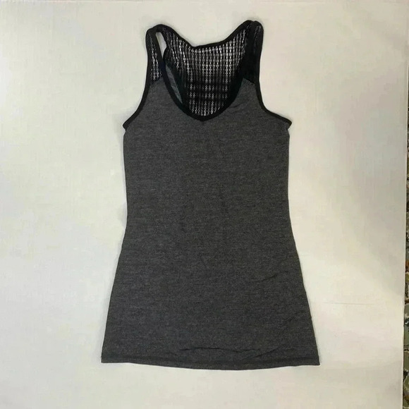 lululemon athletica Tops - Lululemon Run Tie And Fly Tank Top women’s